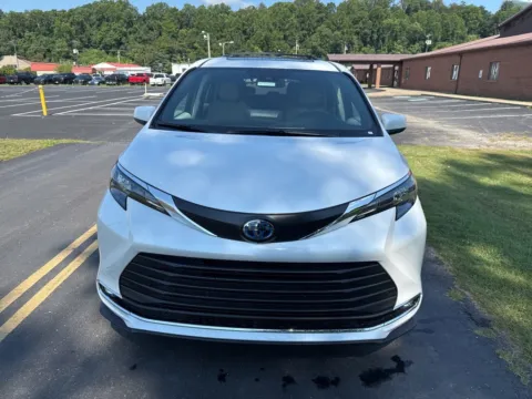 Photos of 2024 Toyota Sienna XLE for sale in Waverly, OH at Hometown Chevrolet