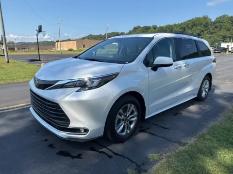 Another view of 2024 Toyota Sienna XLE for sale in Waverly, OH at Hometown Chevrolet