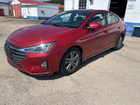 Another view of 2019 Hyundai Elantra SE for sale in Waverly, OH at Hometown Chevrolet