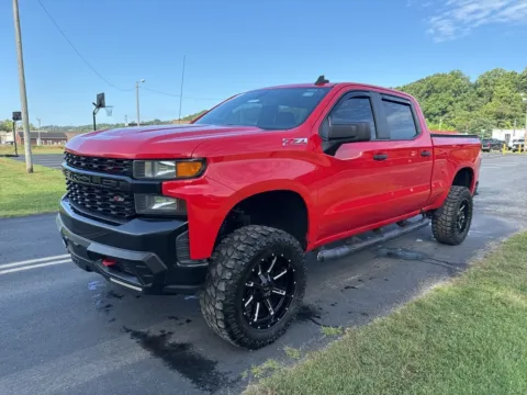 Another view of 2019 Chevrolet Silverado 1500 Custom Trail Boss for sale in Waverly, OH at Hometown Chevrolet