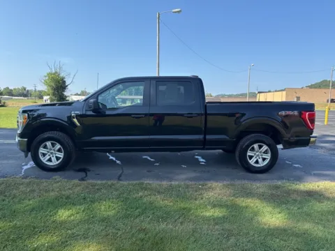 More photos of 2021 Ford F-150 at Hometown Chevrolet, OH