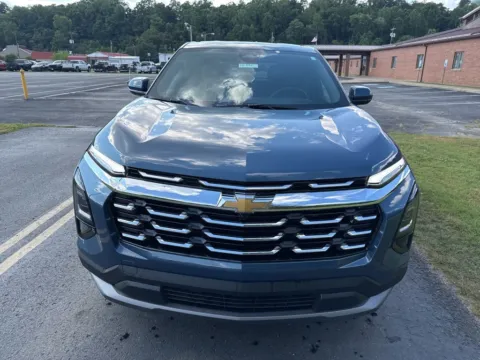 Photos of 2026 Chevrolet Equinox LT for sale in Waverly, OH at Hometown Chevrolet