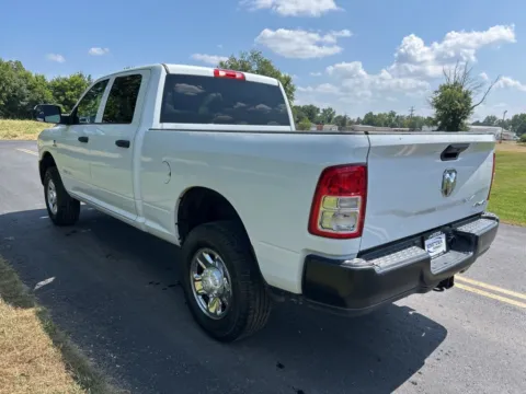 More photos of 2022 Ram 3500 Tradesman at Hometown Chevrolet, OH