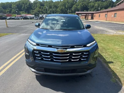Photos of 2026 Chevrolet Equinox LT for sale in Waverly, OH at Hometown Chevrolet