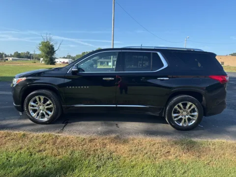 More photos of 2020 Chevrolet Traverse High Country at Hometown Chevrolet, OH