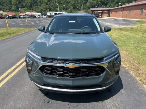 Photos of 2025 Chevrolet Trax LT for sale in Waverly, OH at Hometown Chevrolet