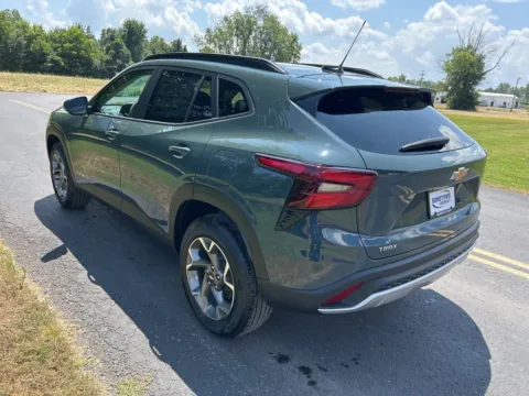 More photos of 2025 Chevrolet Trax LT at Hometown Chevrolet, OH
