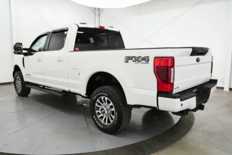 More photos of 2021 Ford F-250SD Lariat at Hometown Chevrolet, OH