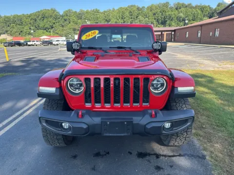 Photos of 2020 Jeep Gladiator Rubicon for sale in Waverly, OH at Hometown Chevrolet