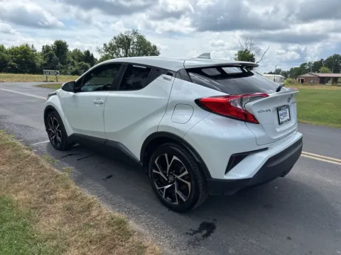 More photos of 2021 Toyota C-HR XLE at Hometown Chevrolet, OH