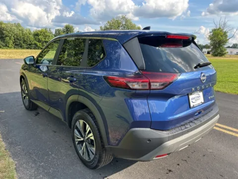 More photos of 2023 Nissan Rogue SV at Hometown Chevrolet, OH