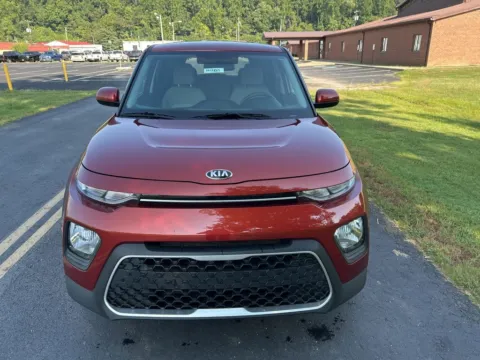 Photos of 2021 Kia Soul LX for sale in Waverly, OH at Hometown Chevrolet