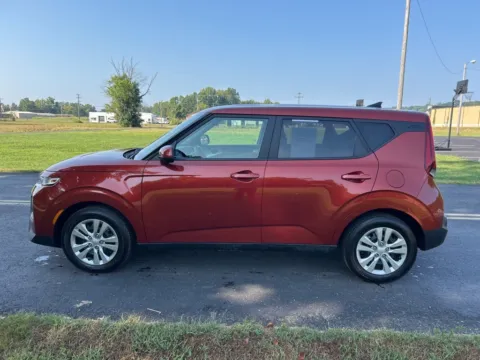 More photos of 2021 Kia Soul LX at Hometown Chevrolet, OH