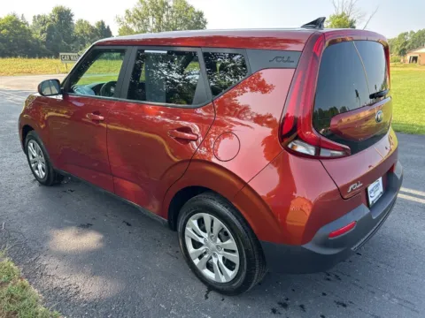 More photos of 2021 Kia Soul LX at Hometown Chevrolet, OH