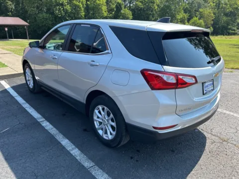 More photos of 2021 Chevrolet Equinox LT at Hometown Chevrolet, OH