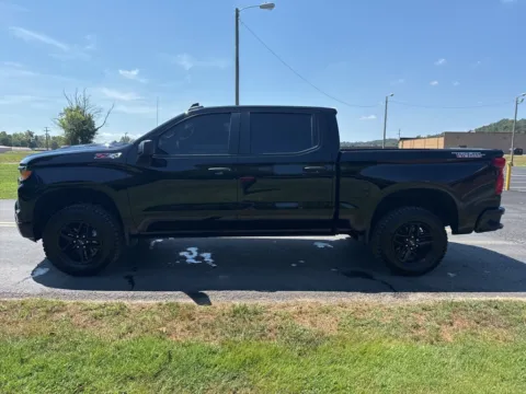 More photos of 2025 Chevrolet Silverado 1500 Custom Trail Boss at Hometown Chevrolet, OH