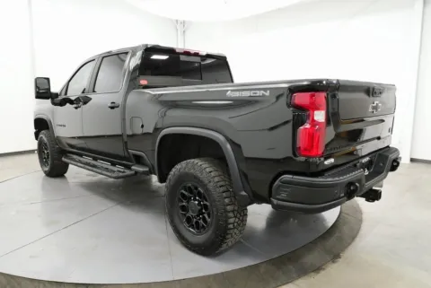 More photos of 2024 Chevrolet Silverado 2500HD ZR2 at Hometown Chevrolet, OH
