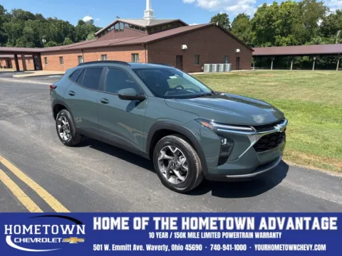 Gray 2025 Chevrolet Trax LT for sale in Waverly, OH
