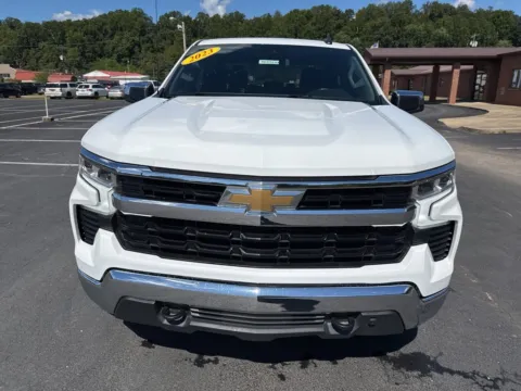 Photos of 2023 Chevrolet Silverado 1500 LT for sale in Waverly, OH at Hometown Chevrolet