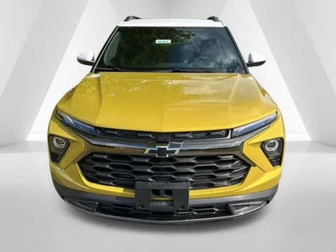 Photos of 2025 Chevrolet TrailBlazer ACTIV for sale in Waverly, OH at Hometown Chevrolet