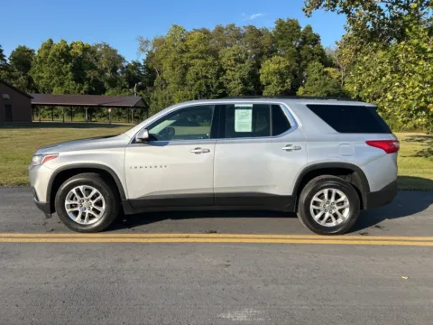 More photos of 2019 Chevrolet Traverse LT at Hometown Chevrolet, OH