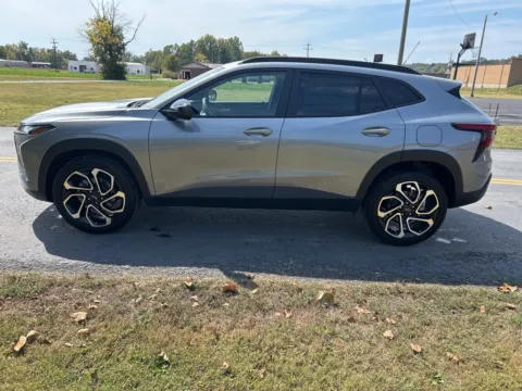 More photos of 2025 Chevrolet Trax 2RS at Hometown Chevrolet, OH