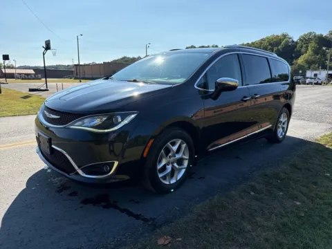 Another view of 2020 Chrysler Pacifica Limited for sale in Waverly, OH at Hometown Chevrolet