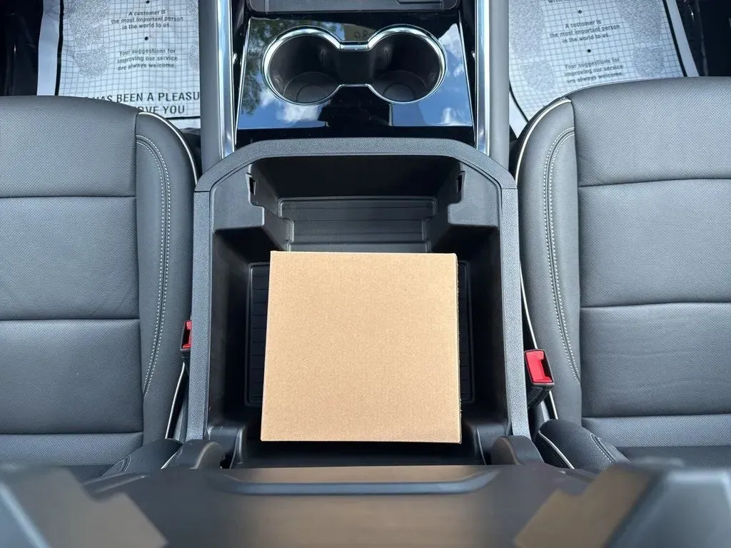 2025 Chevrolet Tahoe Premier - Photo 37