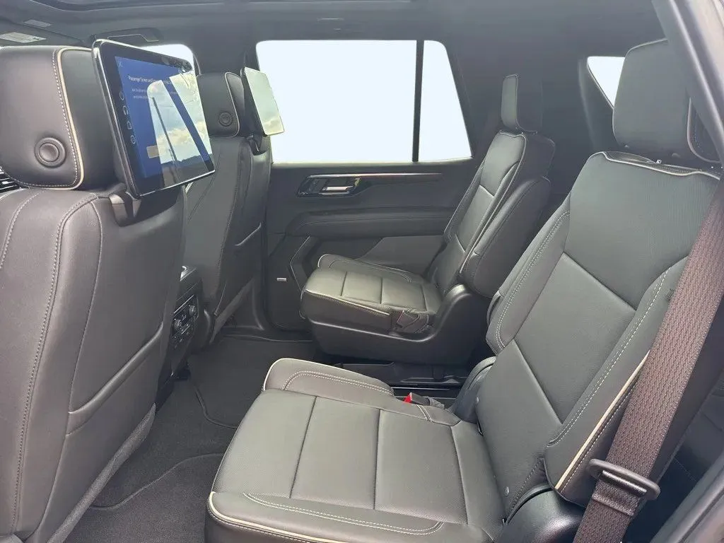 2025 Chevrolet Tahoe Premier - Photo 29