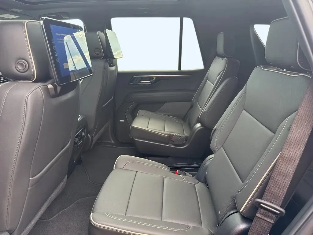 2025 Chevrolet Tahoe Premier - Photo 29