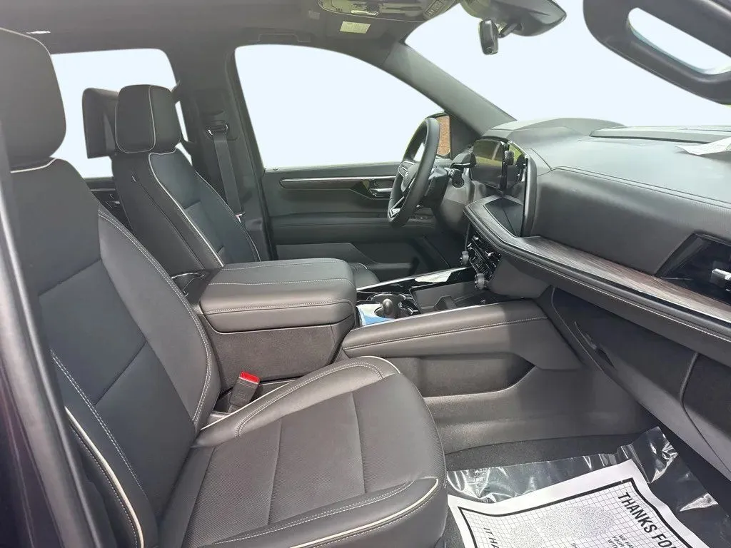 2025 Chevrolet Tahoe Premier - Photo 15