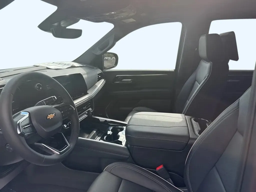 2025 Chevrolet Tahoe Premier - Photo 13