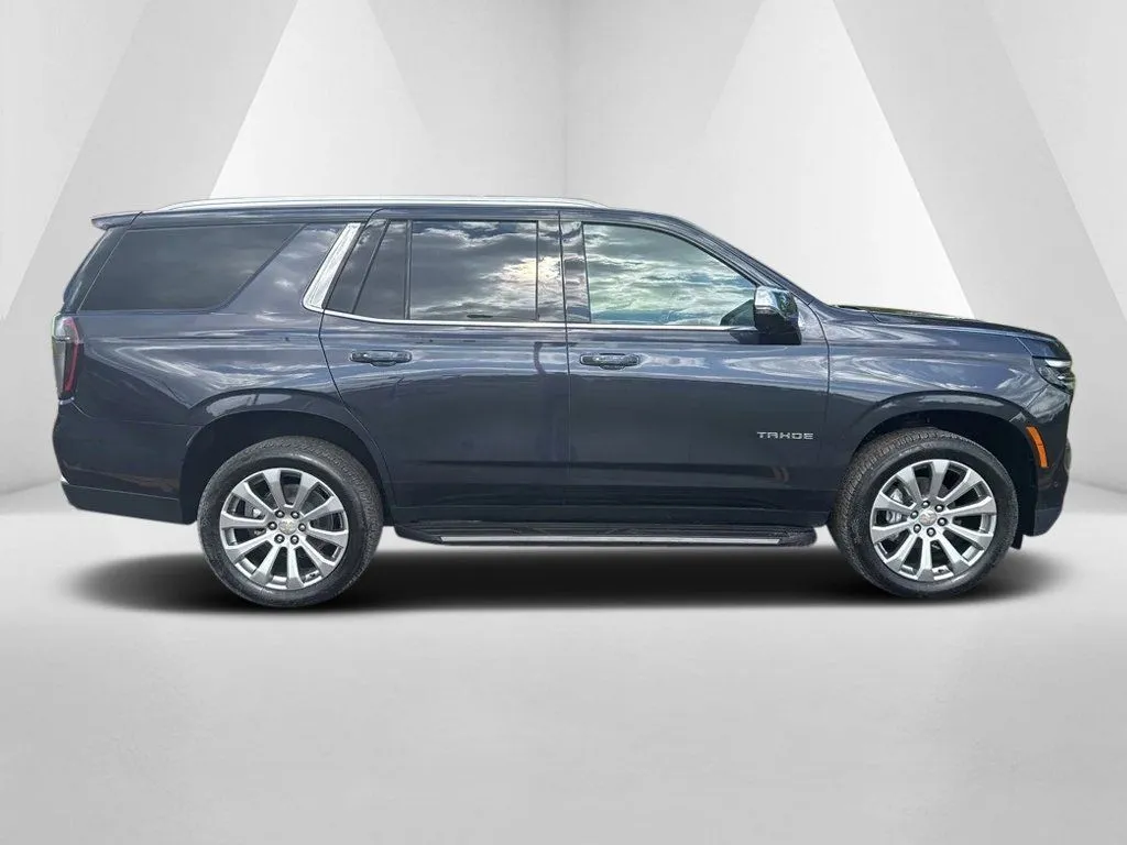 2025 Chevrolet Tahoe Premier - Photo 8
