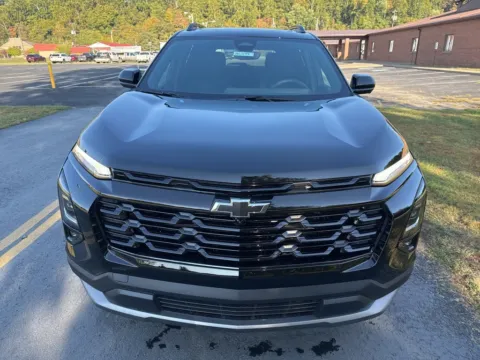 Photos of 2026 Chevrolet Equinox LT for sale in Waverly, OH at Hometown Chevrolet