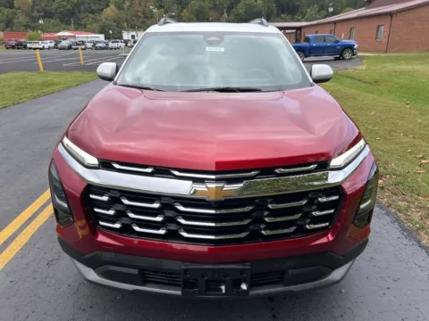 Photos of 2025 Chevrolet Equinox LT for sale in Waverly, OH at Hometown Chevrolet