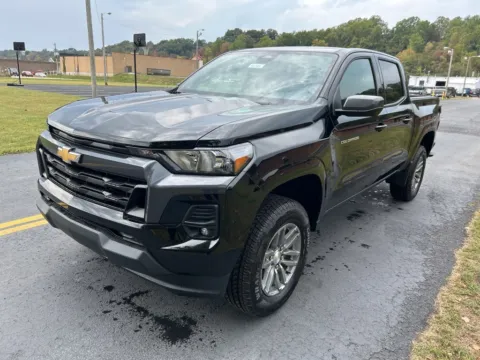 Another view of 2024 Chevrolet Colorado LT for sale in Waverly, OH at Hometown Chevrolet