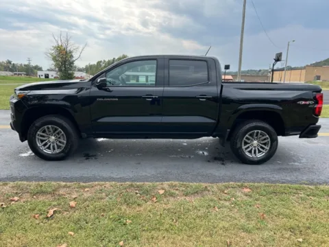More photos of 2024 Chevrolet Colorado LT at Hometown Chevrolet, OH