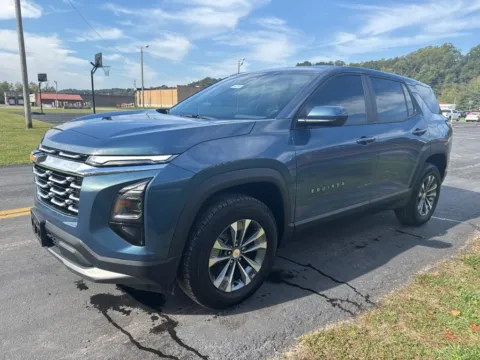 Another view of 2025 Chevrolet Equinox LT for sale in Waverly, OH at Hometown Chevrolet