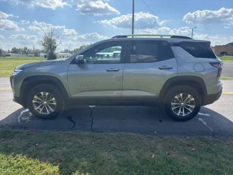 More photos of 2025 Chevrolet Equinox LT at Hometown Chevrolet, OH