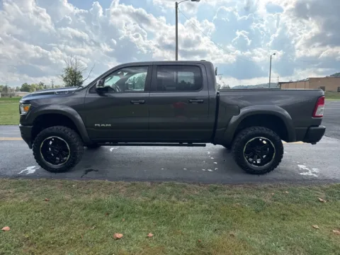 More photos of 2022 Ram 1500 Big Horn/Lone Star at Hometown Chevrolet, OH