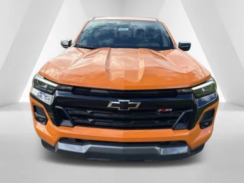 Photos of 2026 Chevrolet Colorado Z71 for sale in Waverly, OH at Hometown Chevrolet