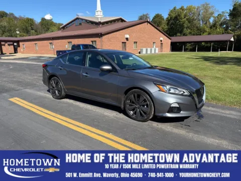 Gray 2021 Nissan Altima 2.5 Platinum for sale in Waverly, OH