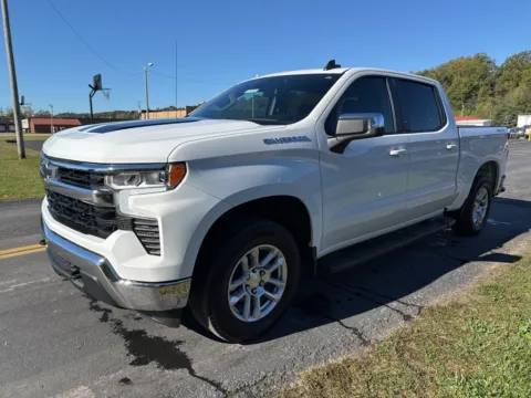 Another view of 2022 Chevrolet Silverado 1500 LT for sale in Waverly, OH at Hometown Chevrolet