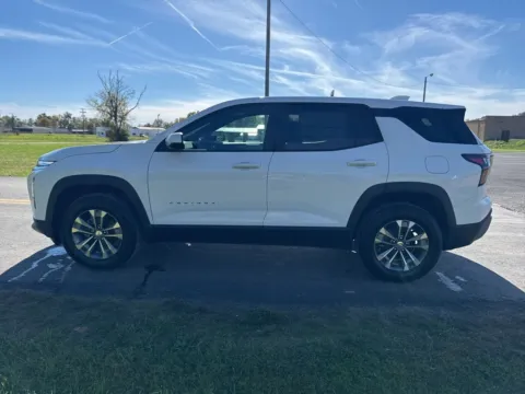 More photos of 2026 Chevrolet Equinox LT at Hometown Chevrolet, OH