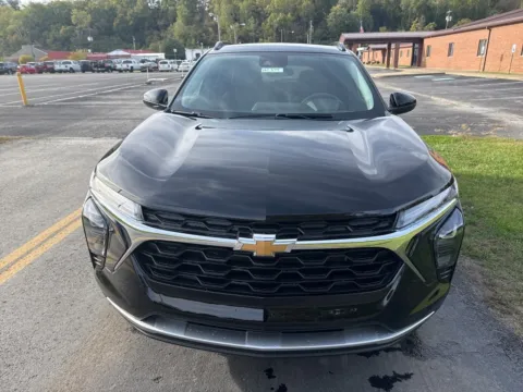 Photos of 2026 Chevrolet Trax LT for sale in Waverly, OH at Hometown Chevrolet