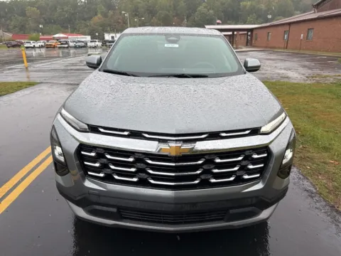 Photos of 2025 Chevrolet Equinox LT for sale in Waverly, OH at Hometown Chevrolet