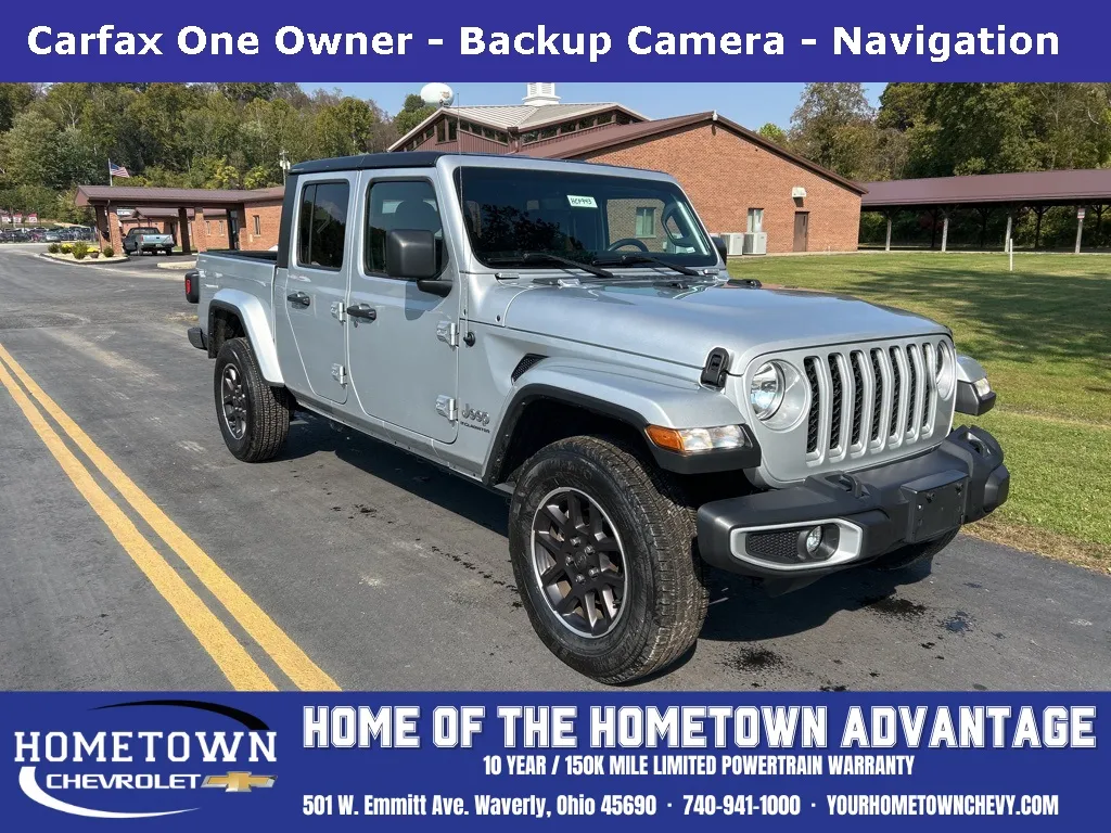 Silver 2023 Jeep Gladiator Overland for sale in Waverly, OH