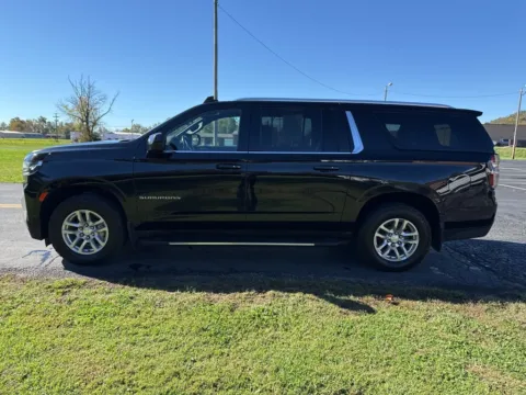 More photos of 2021 Chevrolet Suburban LS at Hometown Chevrolet, OH