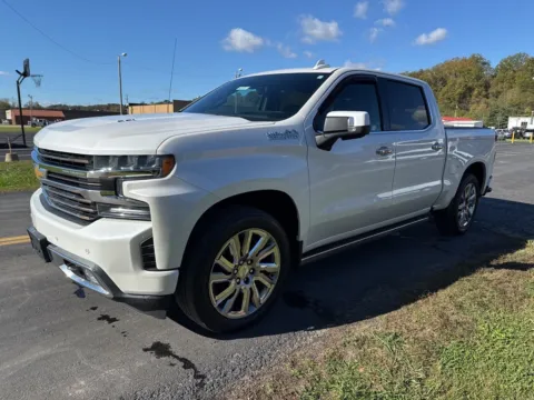 Another view of 2019 Chevrolet Silverado 1500 High Country for sale in Waverly, OH at Hometown Chevrolet