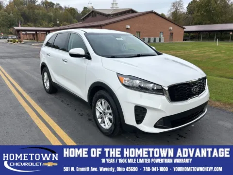 White 2020 Kia Sorento LX for sale in Waverly, OH